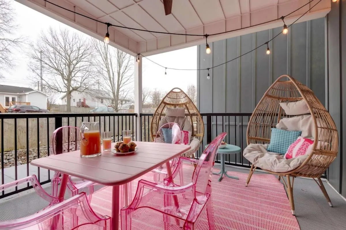 Butterfly Bnb~Modern Luxury~Giant Rooftop~9Min Dt Nashville